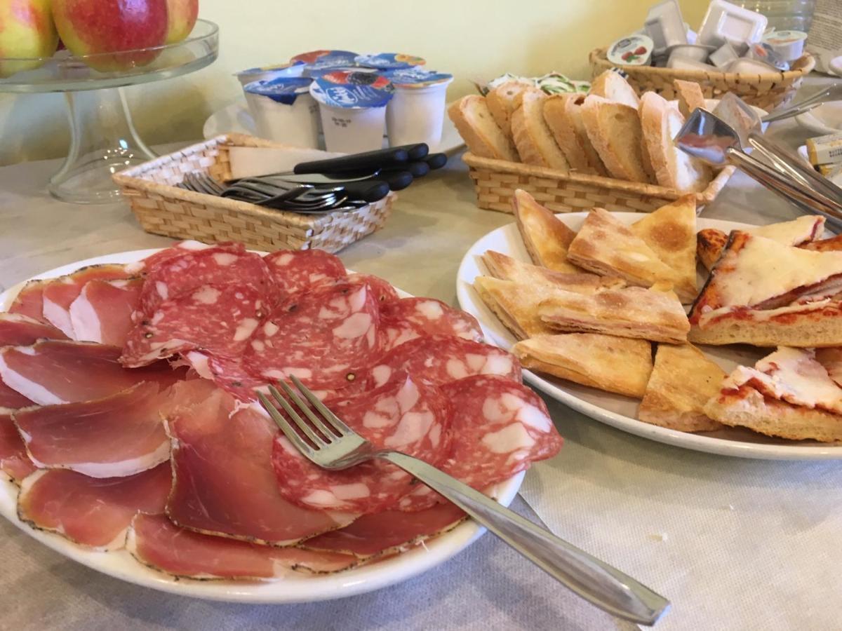 Agriturismo Il Sambuco Siena Exteriér fotografie